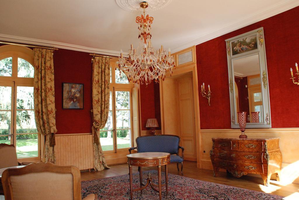 Chambres D'Hotes Du Chateau De Champvallins Sandillon Zewnętrze zdjęcie