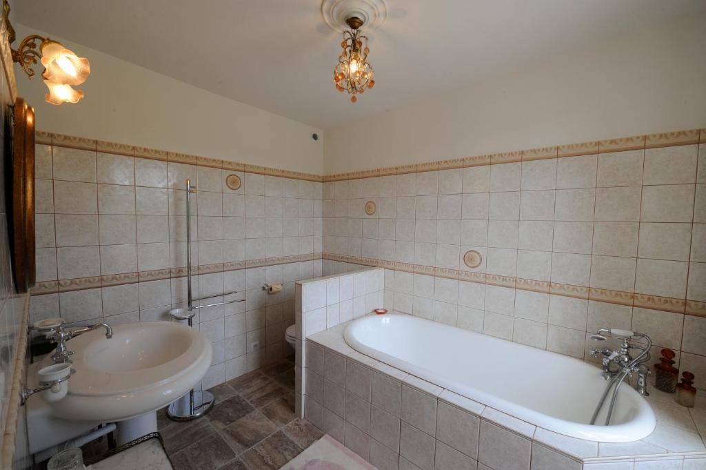 Chambres D'Hotes Du Chateau De Champvallins Sandillon Pokój zdjęcie