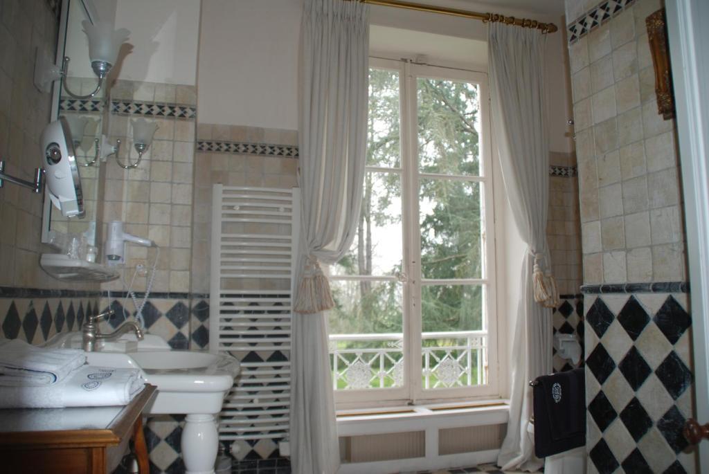 Chambres D'Hotes Du Chateau De Champvallins Sandillon Pokój zdjęcie